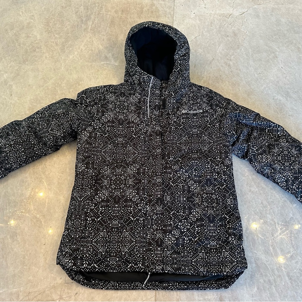 Columbia Black and White Patterned Jacket